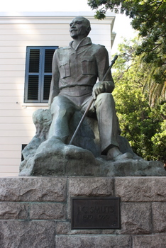 Jan Christiaan Smuts, Cape Town Statues