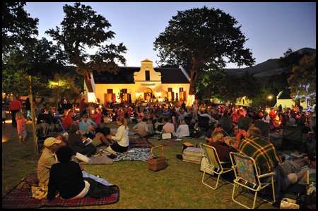 Carols by Candlelight & Lazy Days Christmas Market @ Laborie