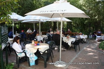 Katjiepiering Restaurant at the US Botanical Garden, Stellenbosch